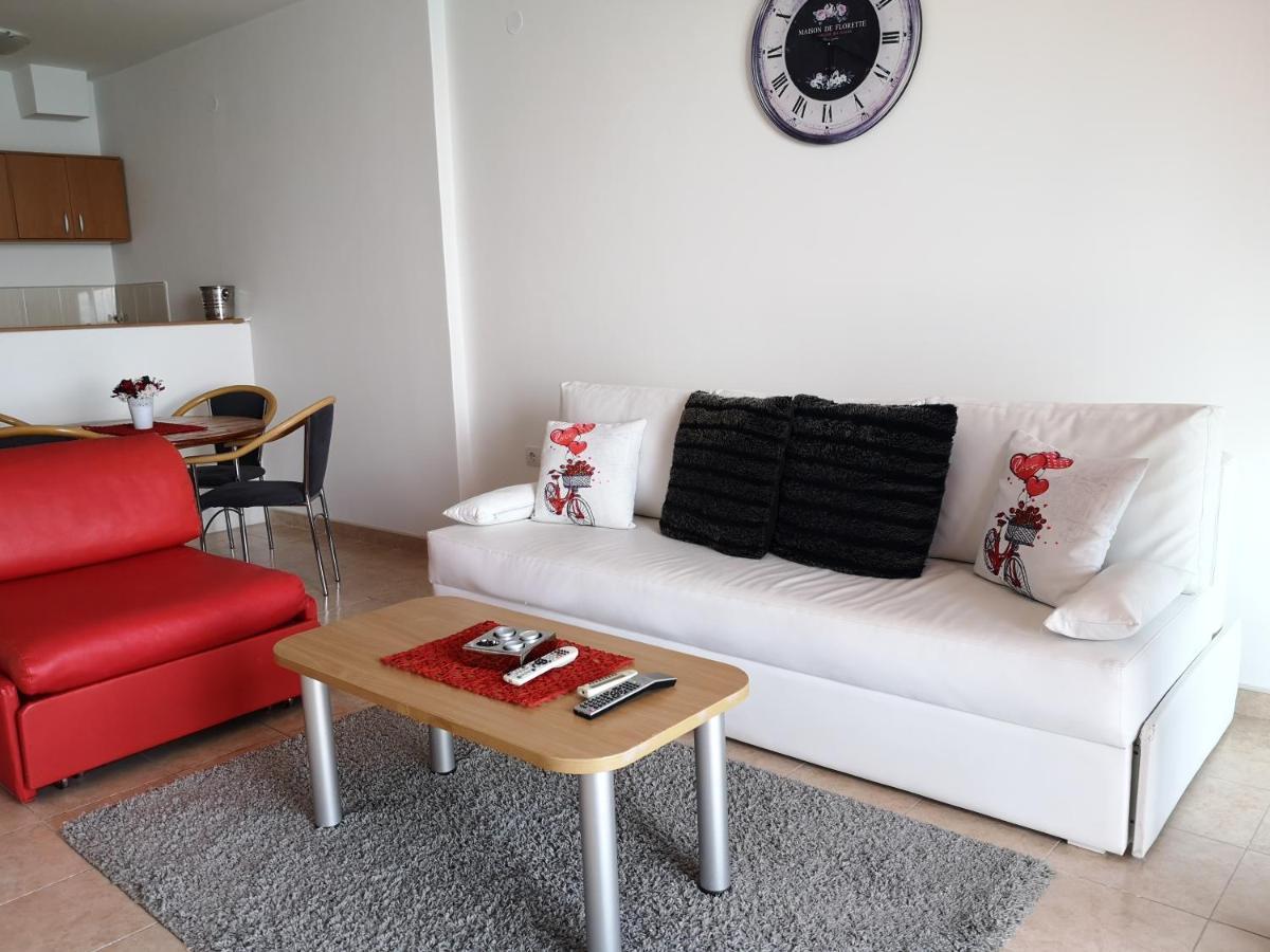 Apartament Eros *